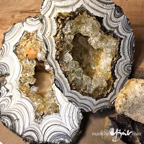 Pretty Amazing Polymer Geodes - madebybarb - make clay geodes agate