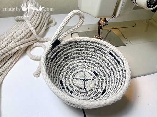 The Making of Rope Bowls - Made By Barb - simple step by step tutorial