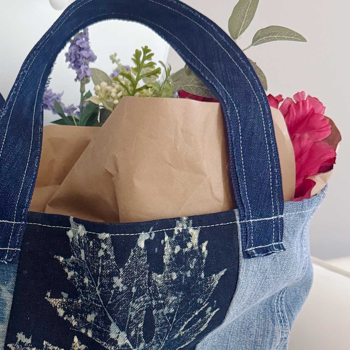 How to Make UpCycled Patchwork Market Bags from Old Jeans